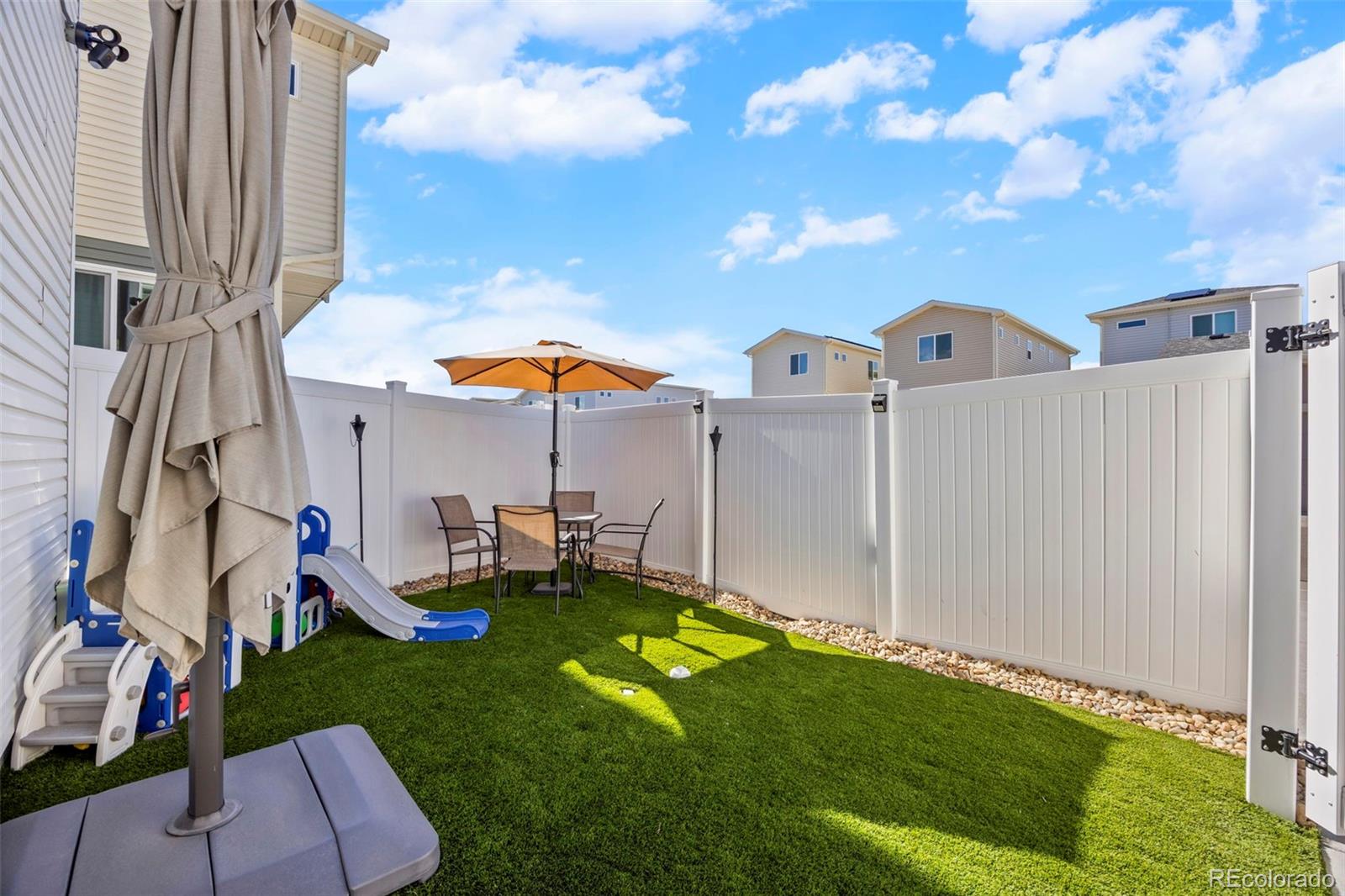 MLS Image #10 for 4999 n yampa street,denver, Colorado