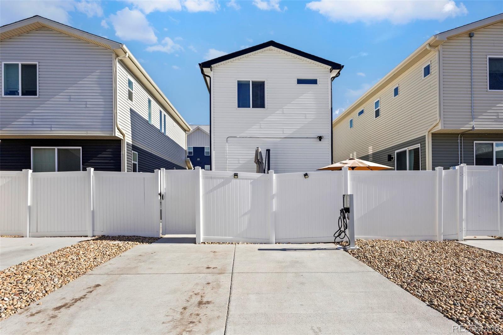 MLS Image #11 for 4999 n yampa street,denver, Colorado