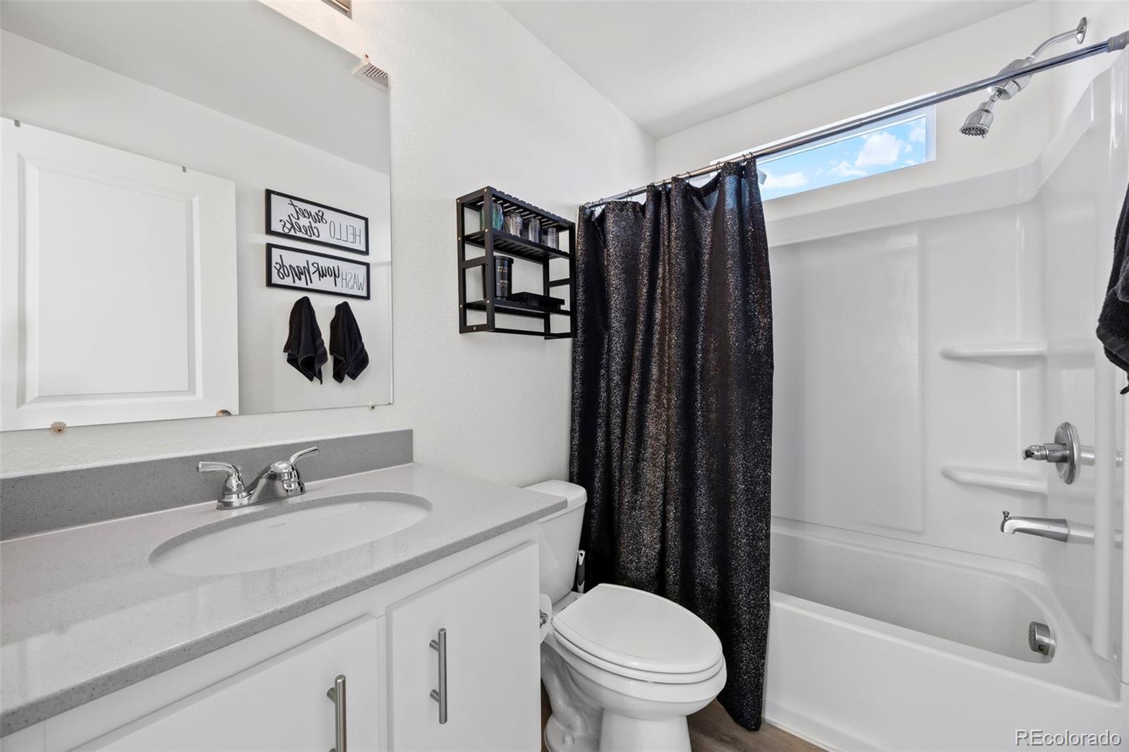 MLS Image #6 for 4999 n yampa street,denver, Colorado