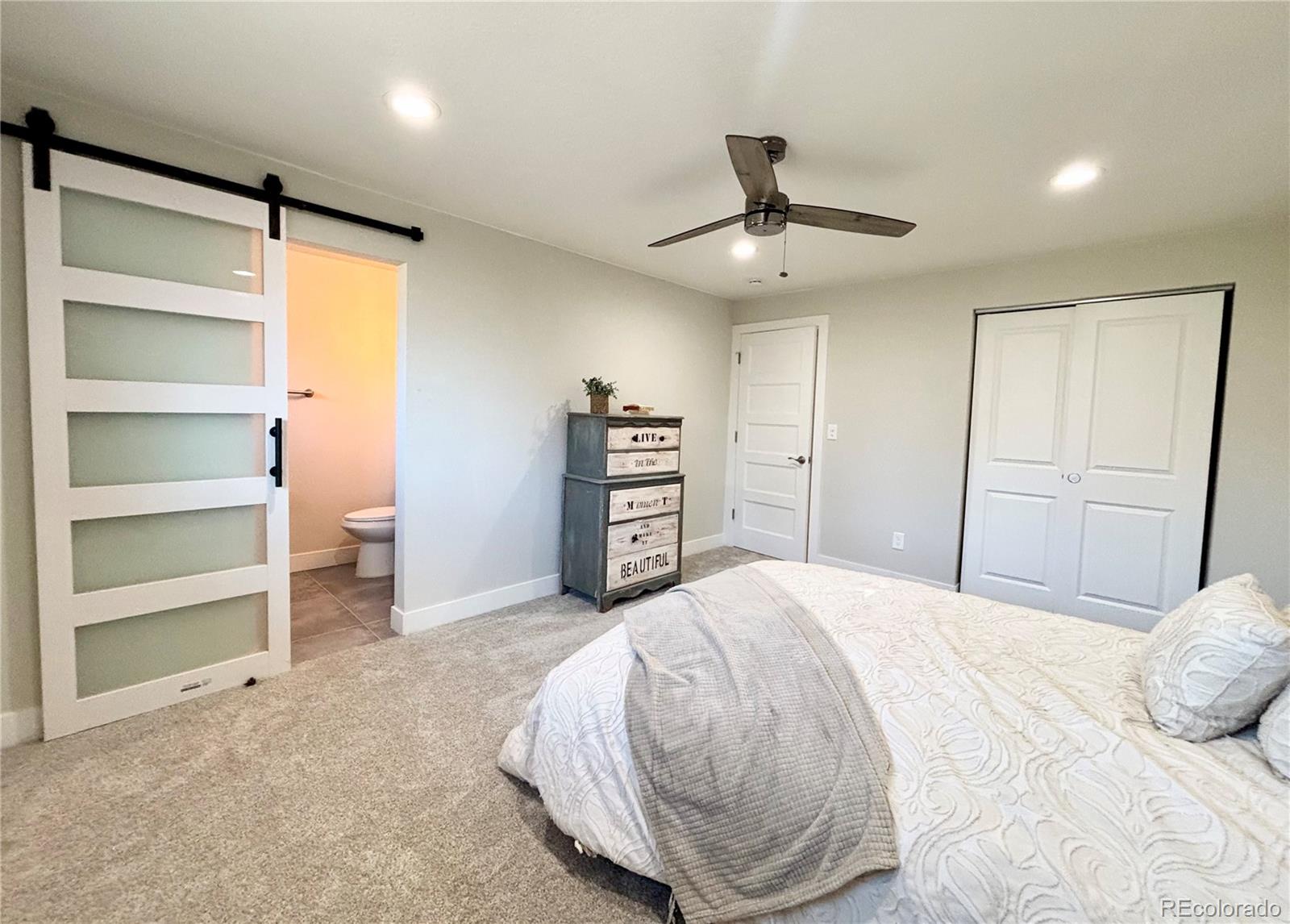 MLS Image #12 for 7629 s fenton street,littleton, Colorado