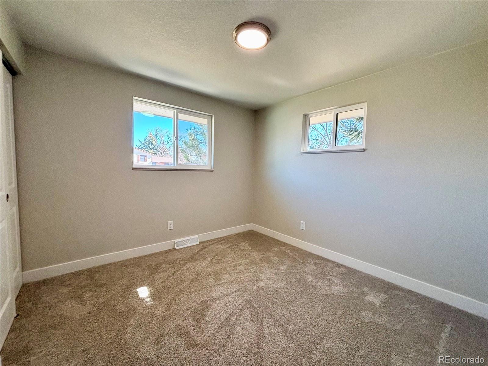 MLS Image #14 for 7629 s fenton street,littleton, Colorado