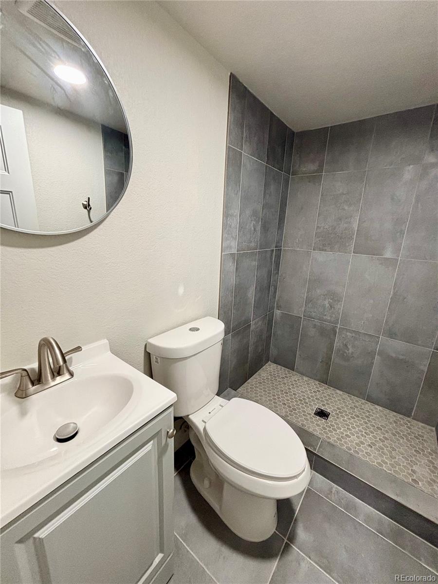 MLS Image #19 for 7629 s fenton street,littleton, Colorado