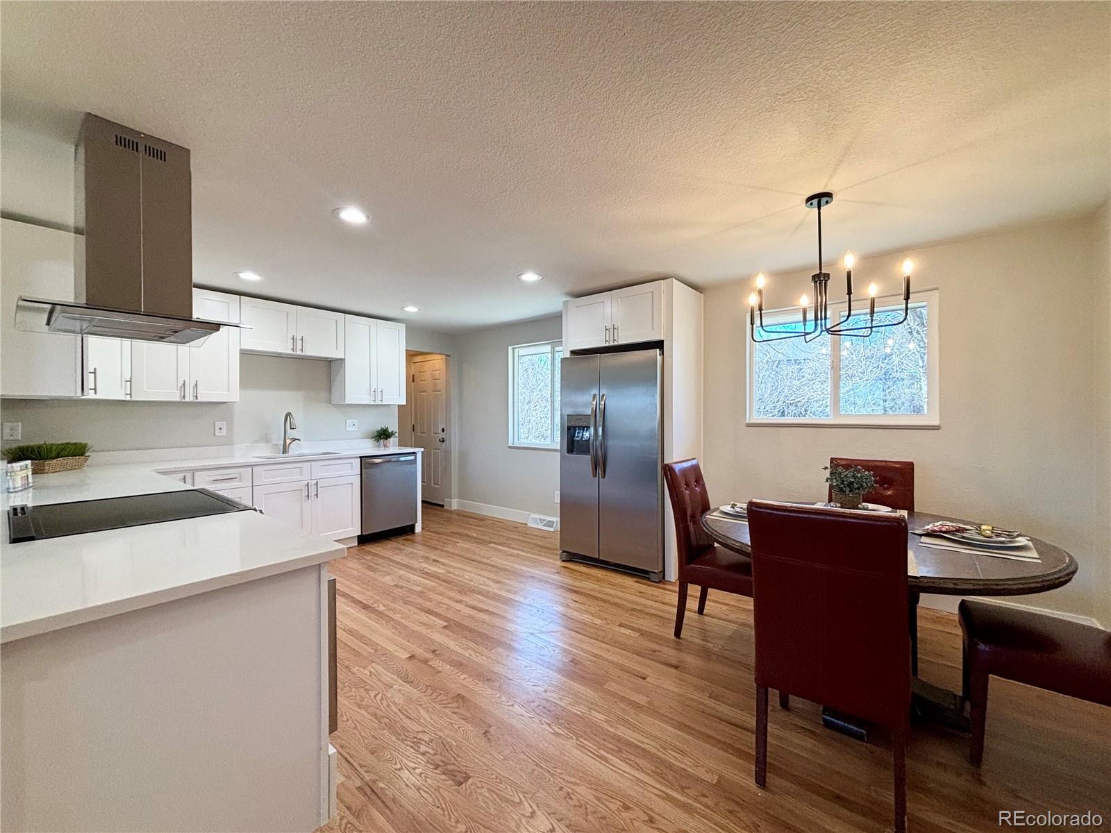MLS Image #4 for 7629 s fenton street,littleton, Colorado