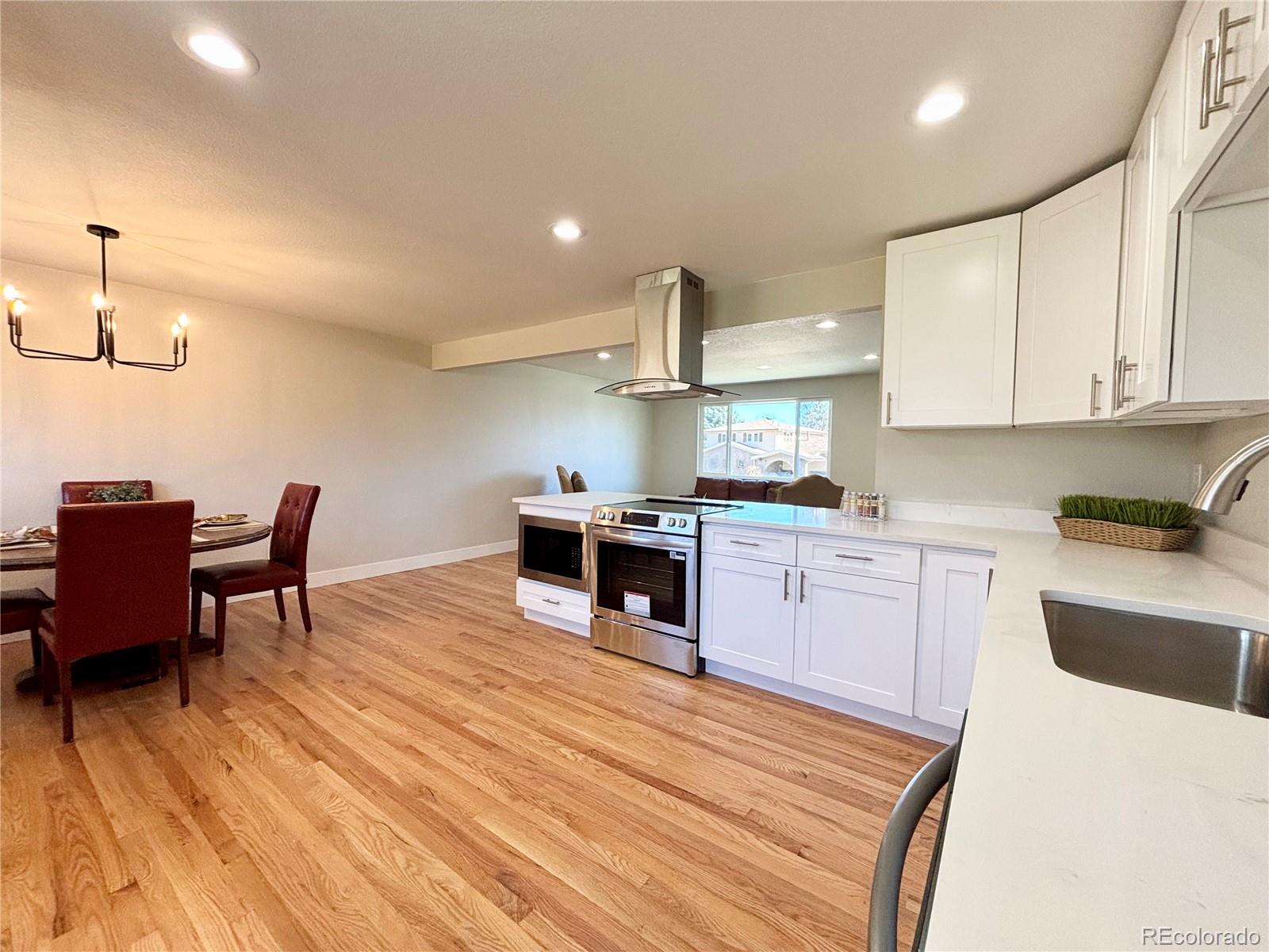 MLS Image #8 for 7629 s fenton street,littleton, Colorado