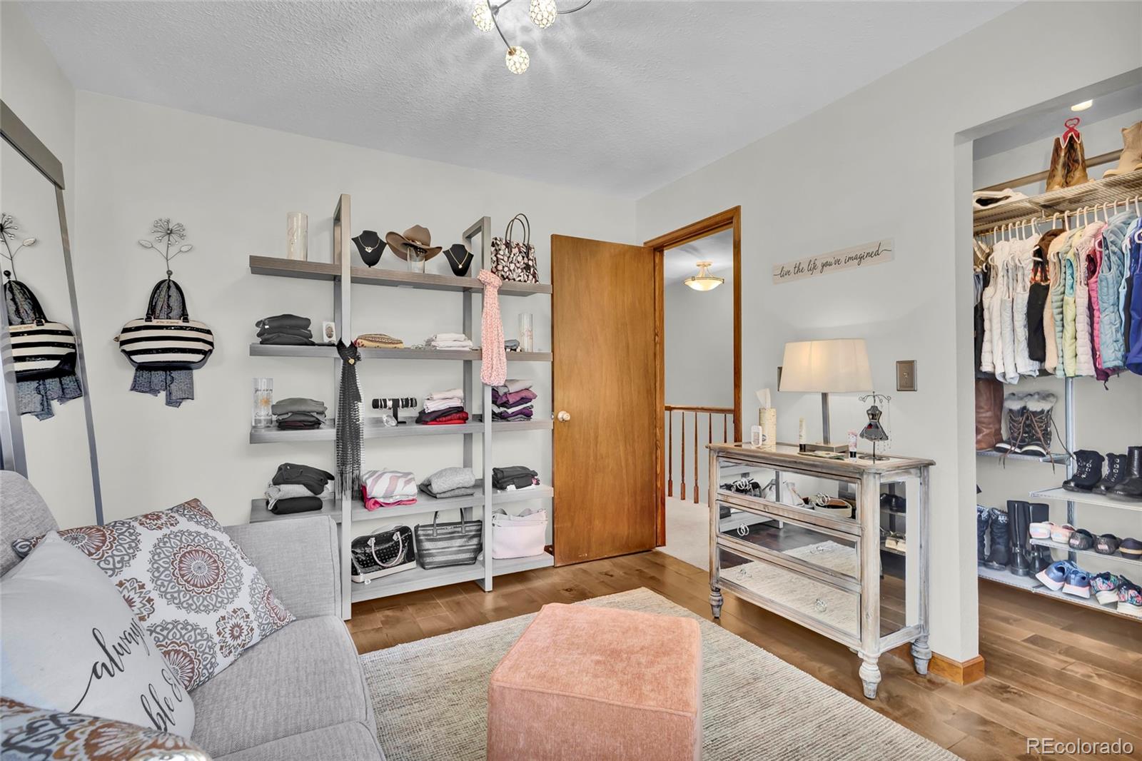 MLS Image #19 for 10909 e maplewood drive,englewood, Colorado