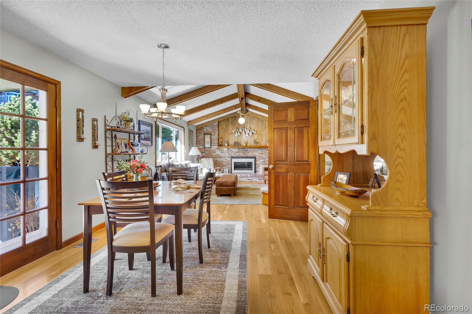 MLS Image #6 for 10909 e maplewood drive,englewood, Colorado