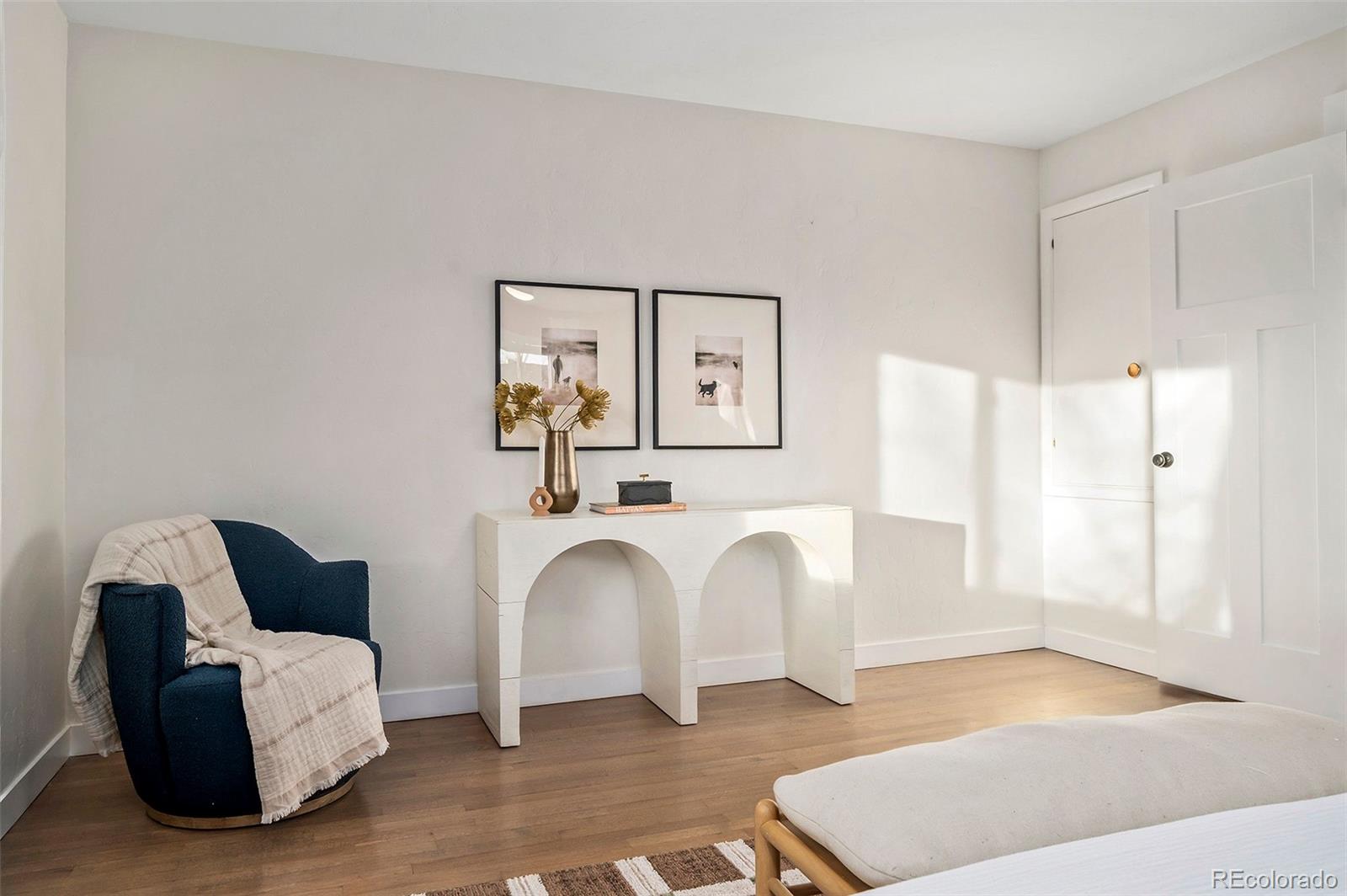 MLS Image #15 for 3090 s franklin street,denver, Colorado