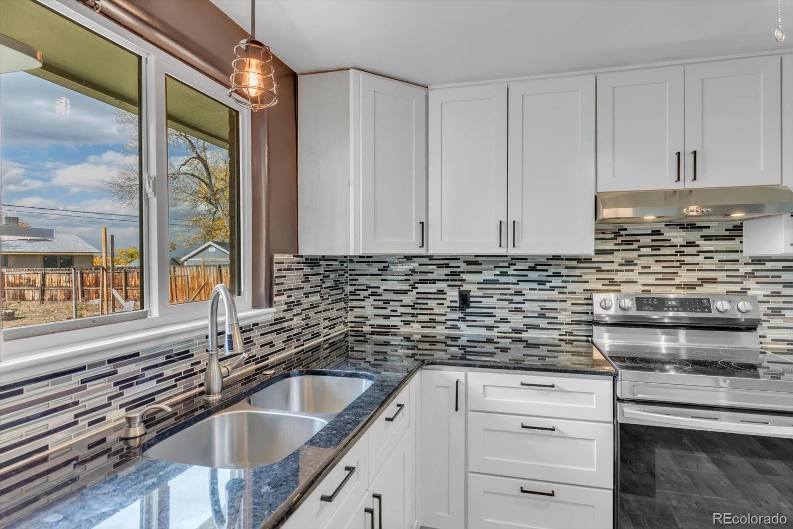 MLS Image #6 for 4151 s galapago street,englewood, Colorado