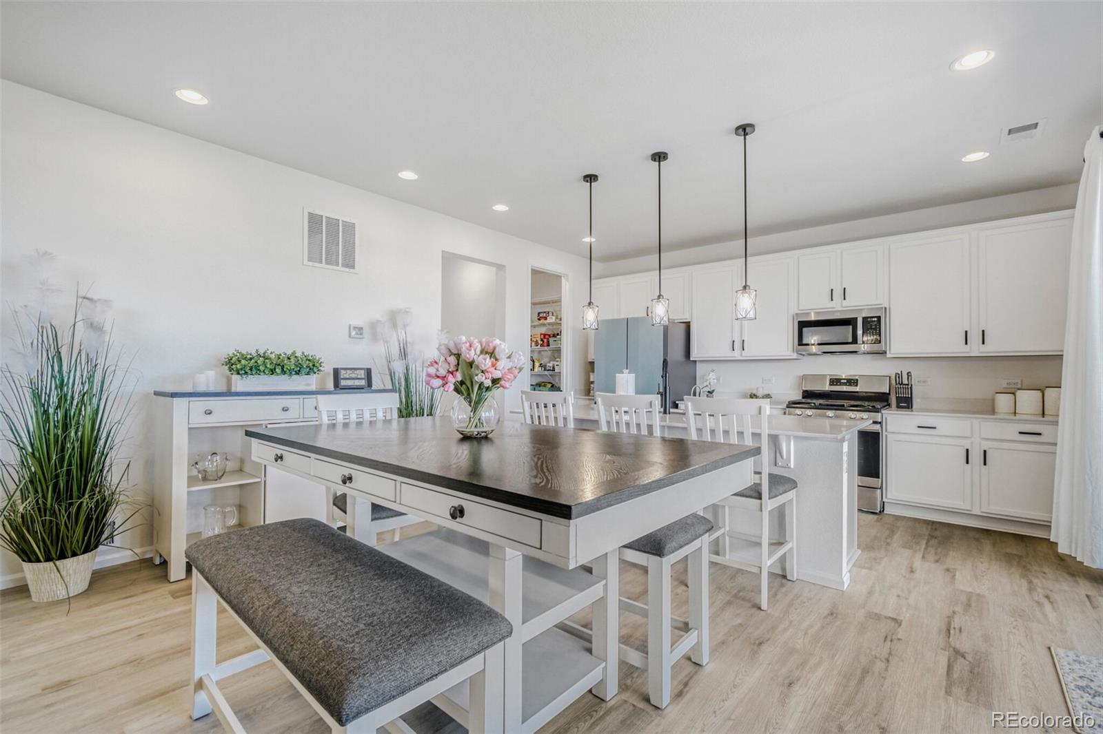 MLS Image #10 for 12550  poplar street,thornton, Colorado