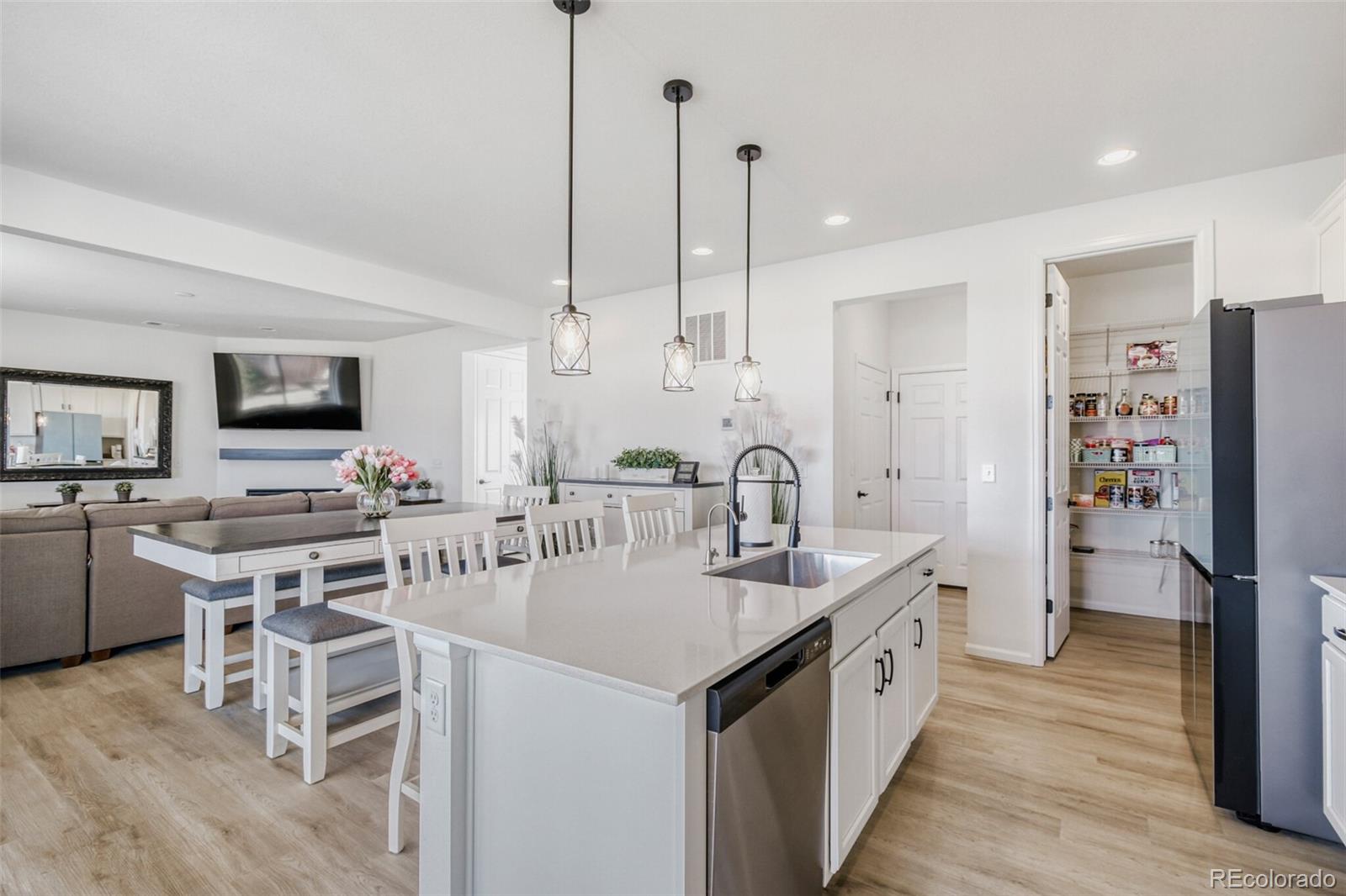 MLS Image #6 for 12550  poplar street,thornton, Colorado