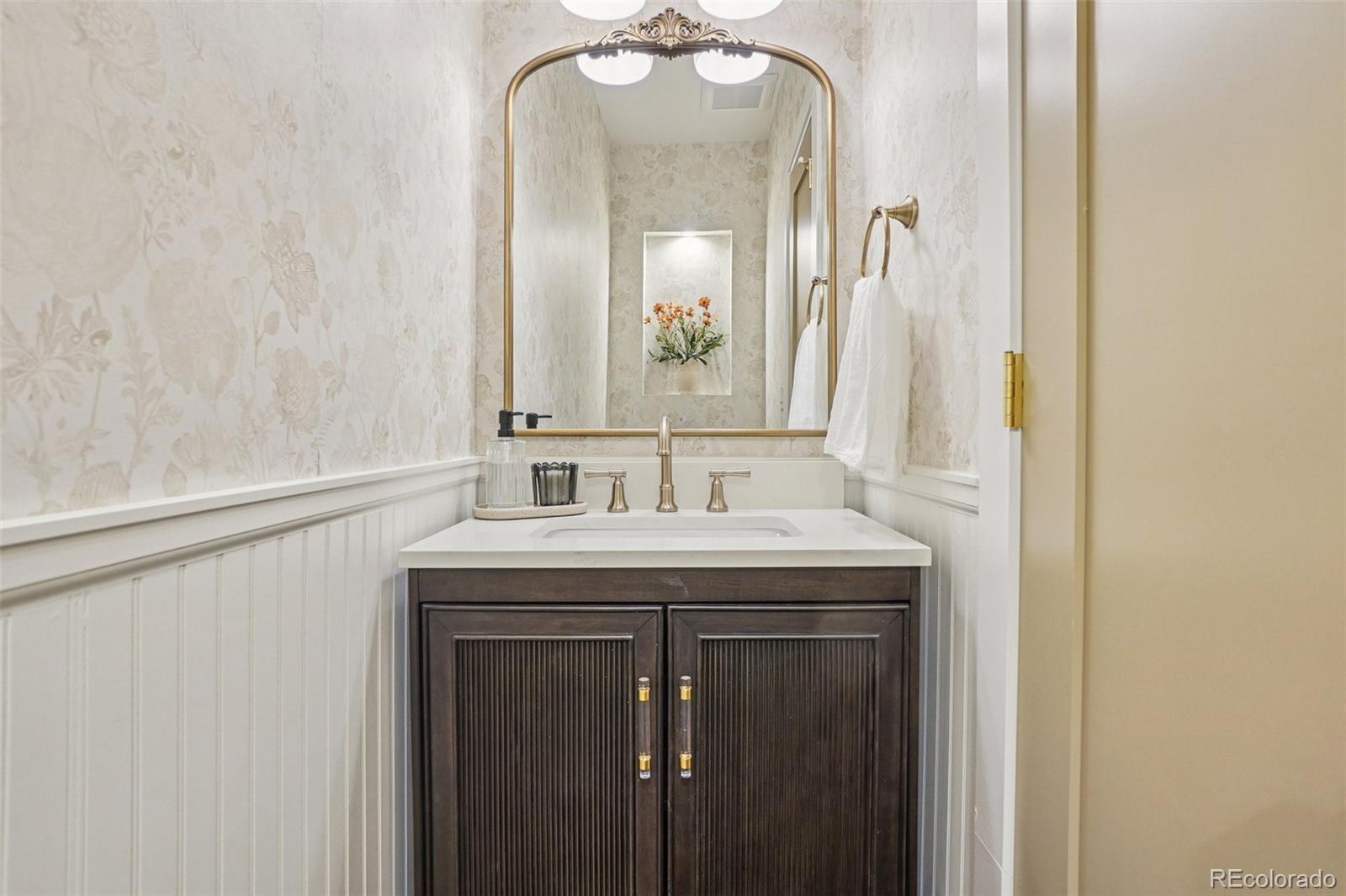 MLS Image #19 for 1331  cook street,denver, Colorado