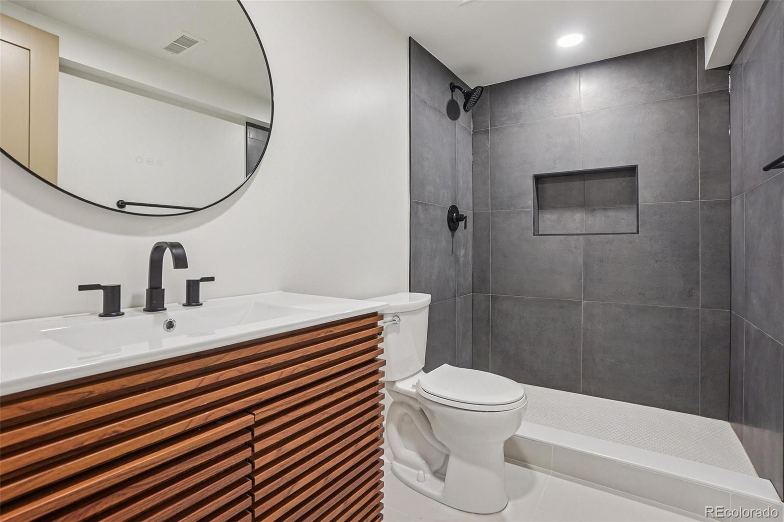 MLS Image #23 for 1331  cook street,denver, Colorado