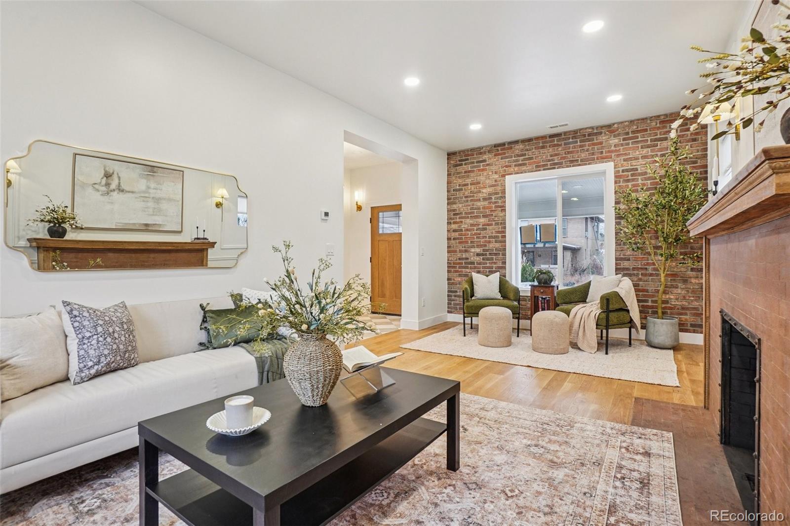 MLS Image #9 for 1331  cook street,denver, Colorado