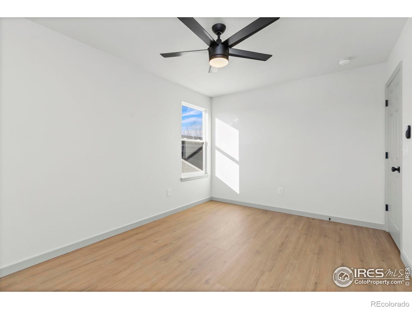 MLS Image #12 for 1724  twin lakes circle,loveland, Colorado