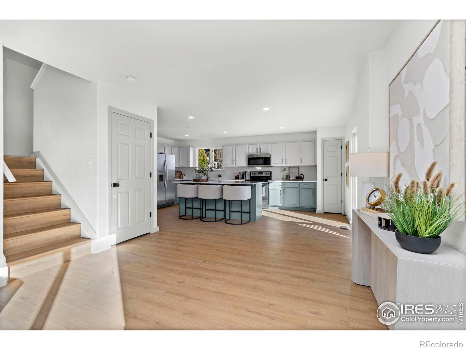 MLS Image #6 for 1724  twin lakes circle,loveland, Colorado