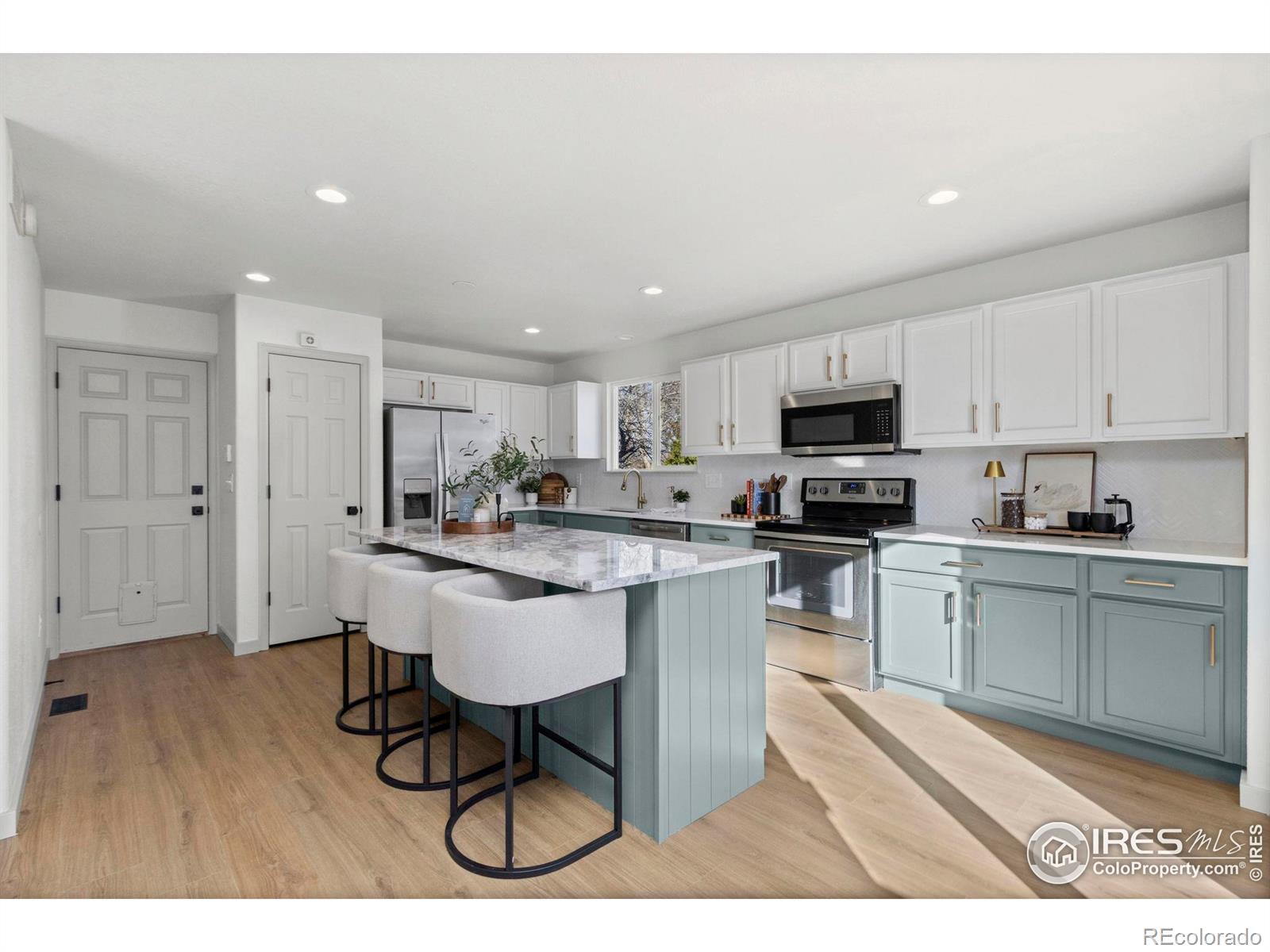 MLS Image #7 for 1724  twin lakes circle,loveland, Colorado