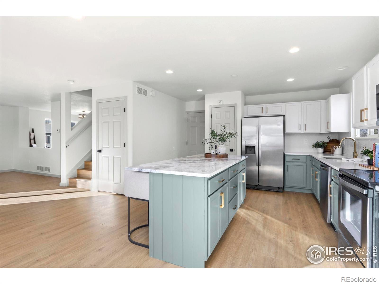 MLS Image #8 for 1724  twin lakes circle,loveland, Colorado