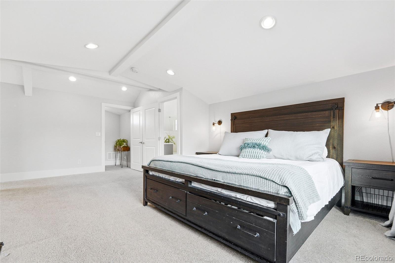 MLS Image #25 for 980  elm street,denver, Colorado
