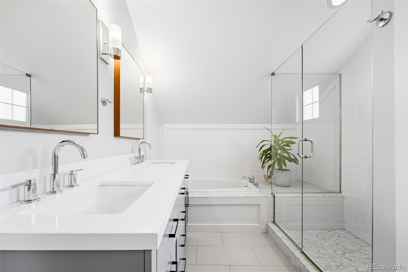 MLS Image #26 for 980  elm street,denver, Colorado