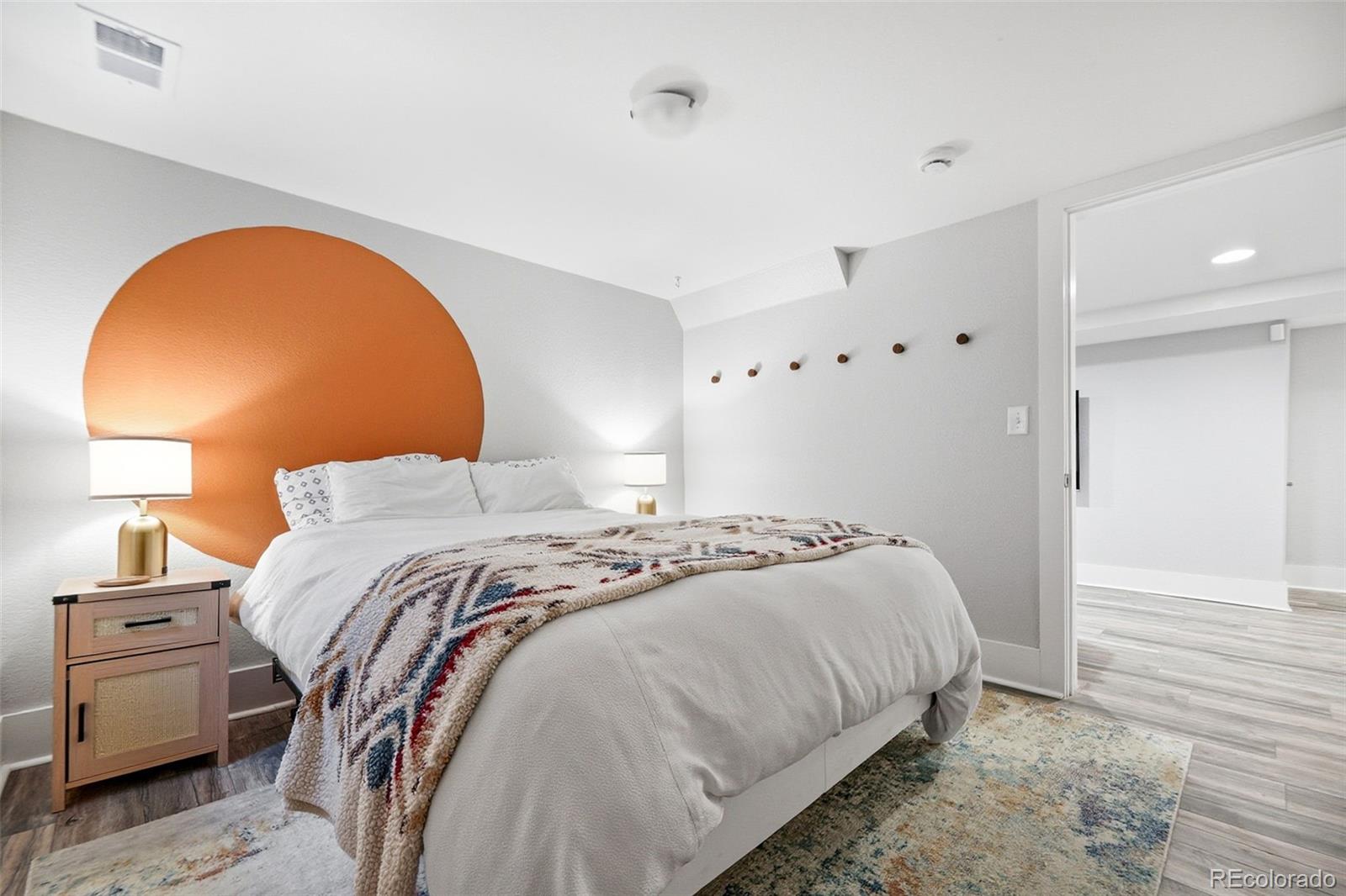 MLS Image #32 for 980  elm street,denver, Colorado