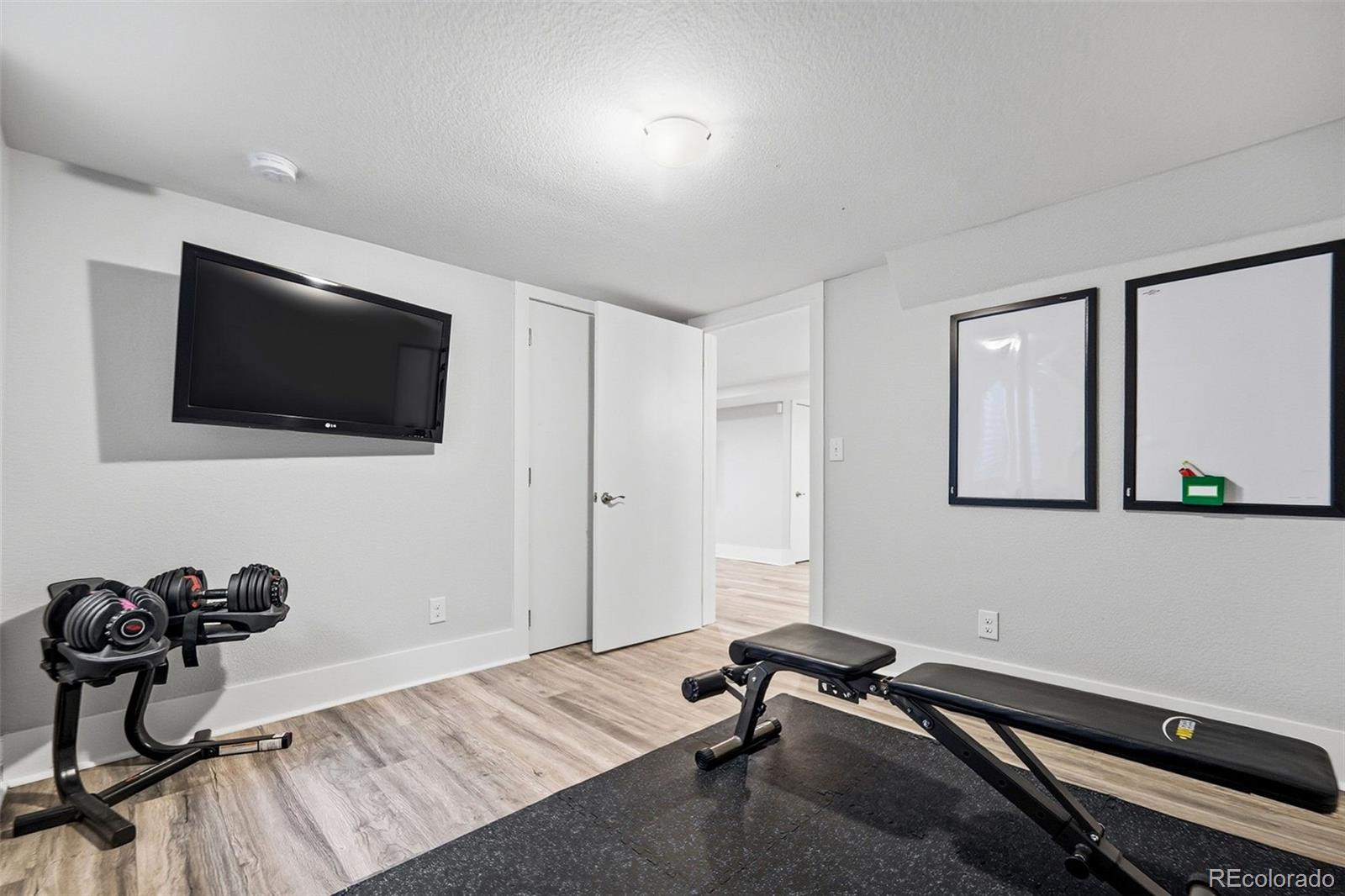 MLS Image #34 for 980  elm street,denver, Colorado