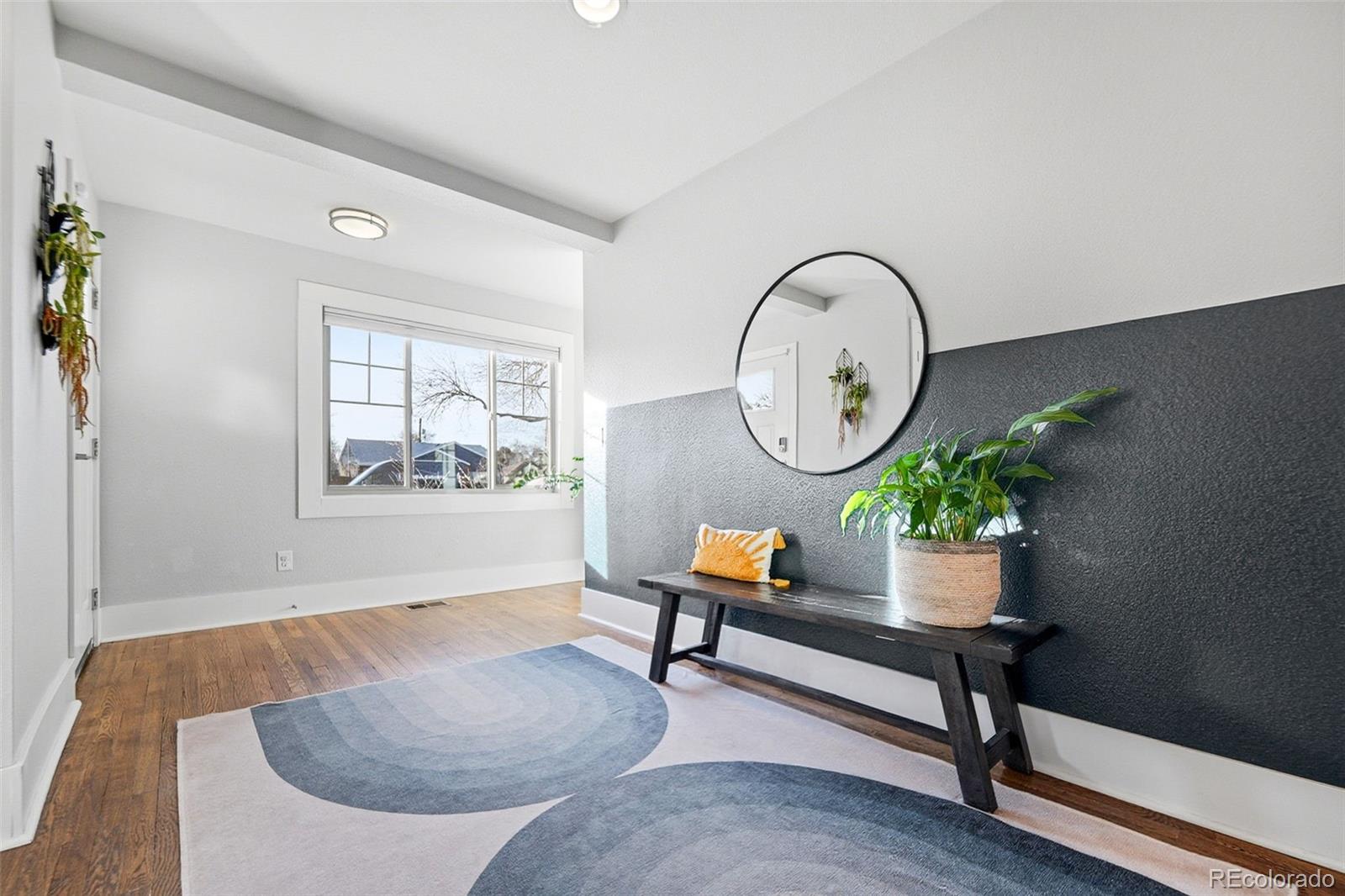 MLS Image #8 for 980  elm street,denver, Colorado