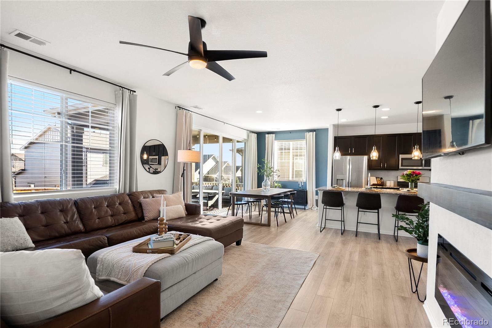 MLS Image #10 for 9624  bellaire lane,thornton, Colorado