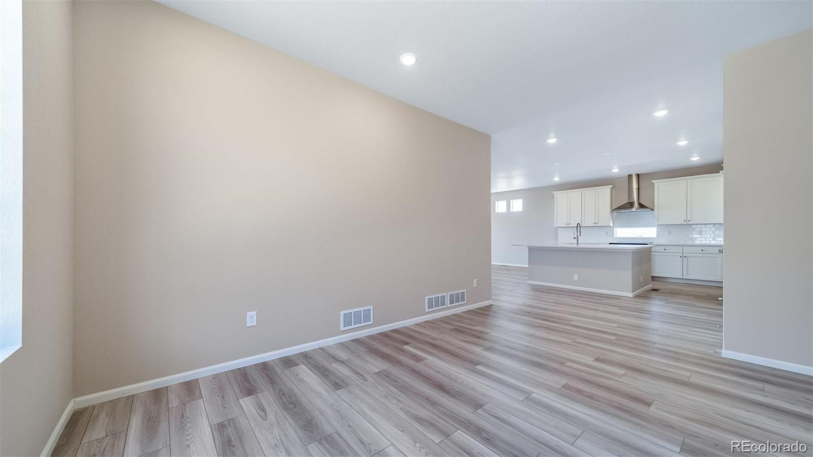 MLS Image #11 for 4848 n sicily court,aurora, Colorado