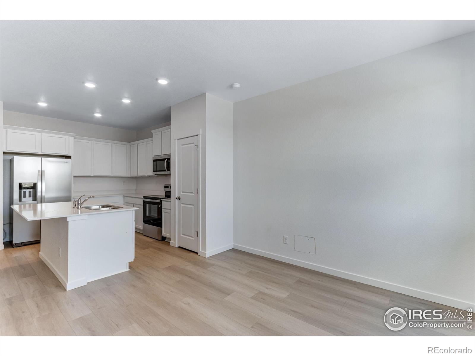 MLS Image #4 for 2356  merlot street,fort lupton, Colorado