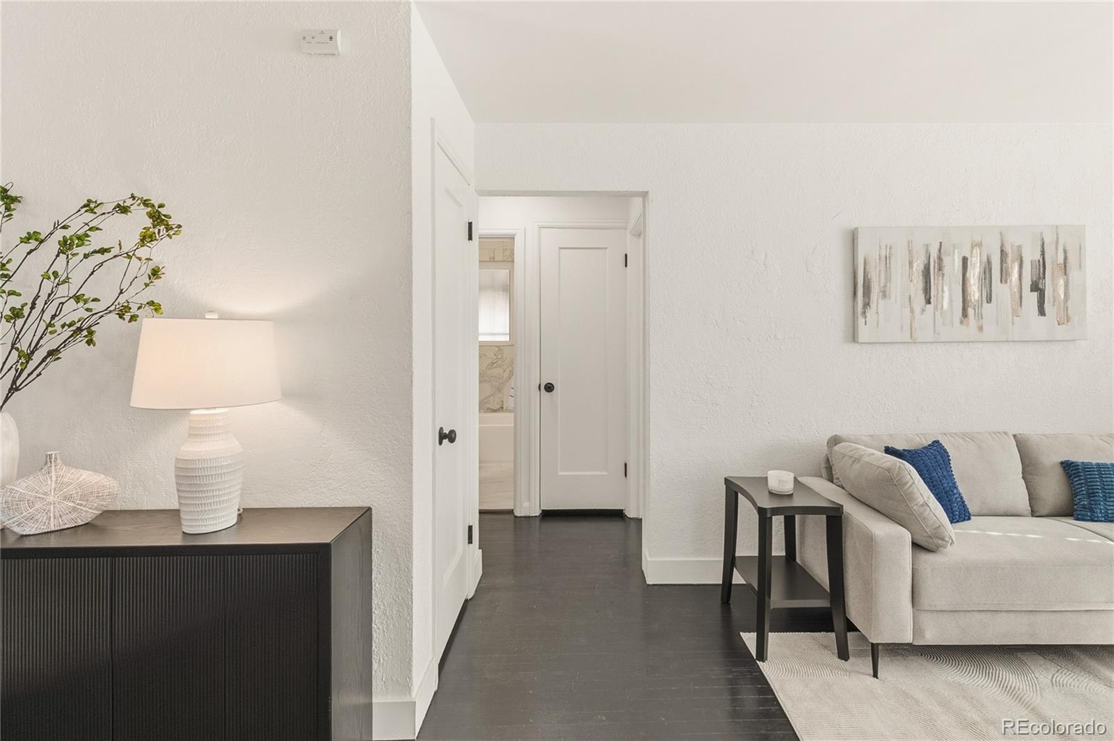 MLS Image #15 for 740 s eliot street,denver, Colorado