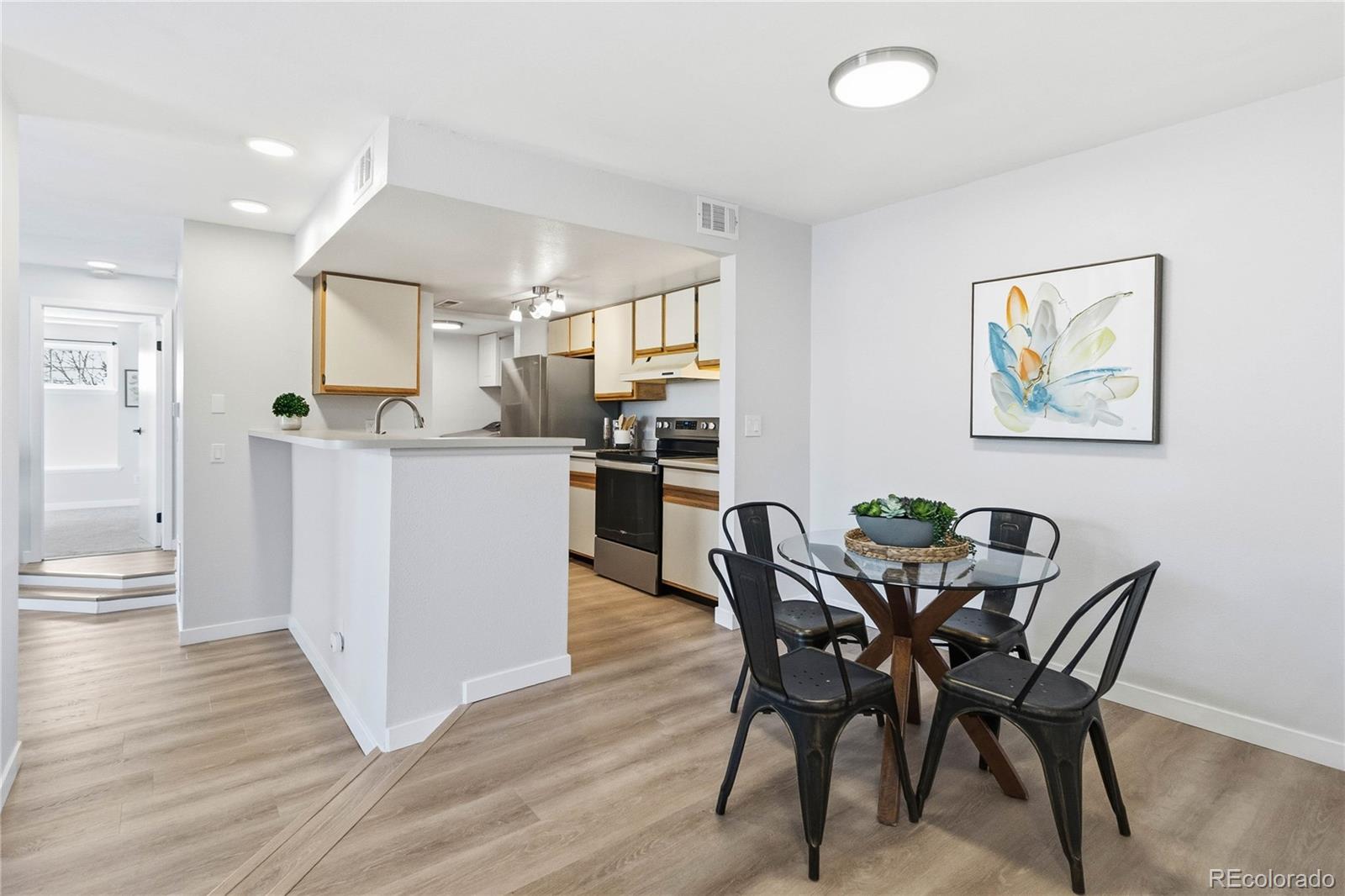 MLS Image #6 for 4760 s wadsworth boulevard,littleton, Colorado