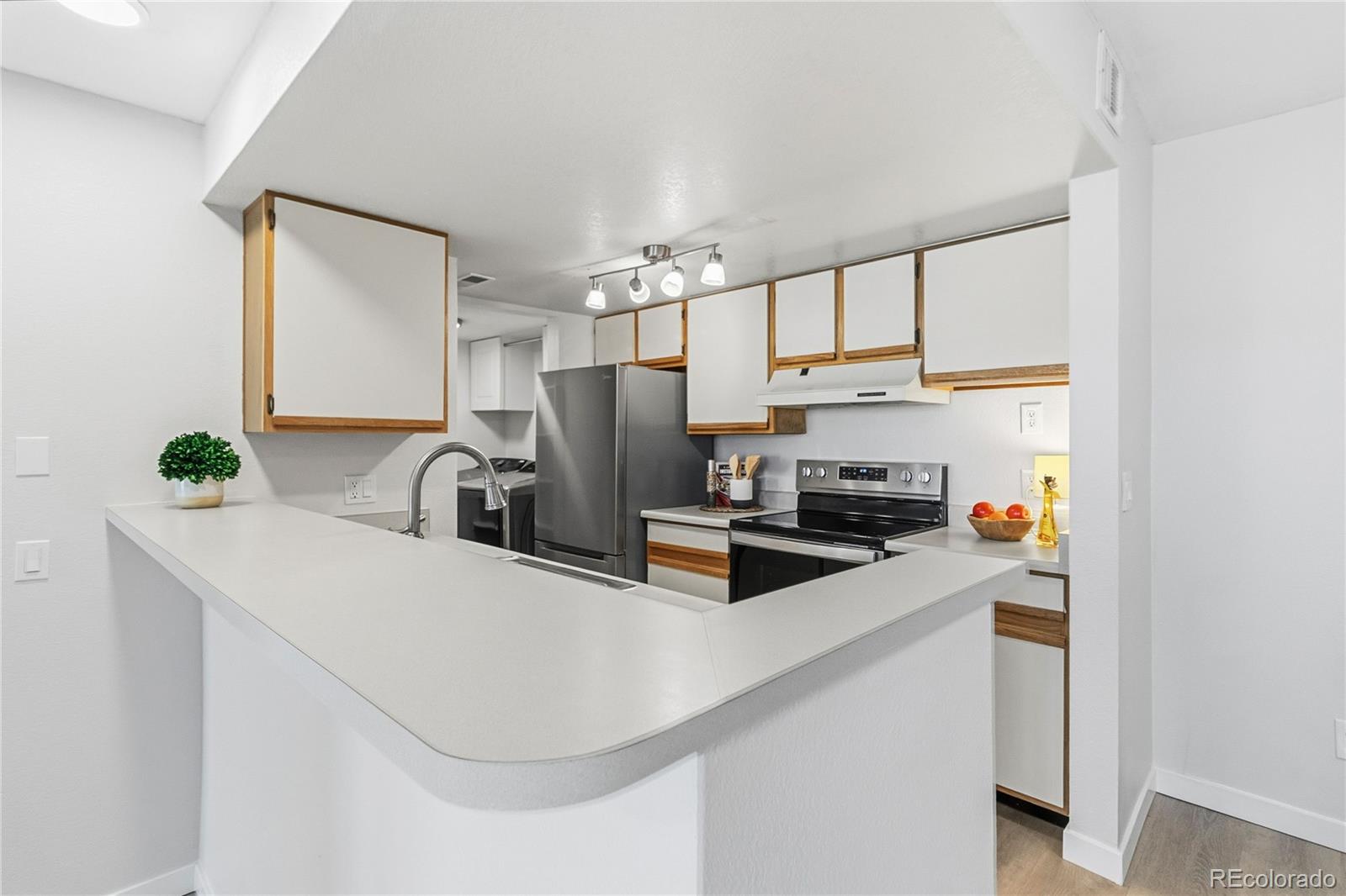 MLS Image #7 for 4760 s wadsworth boulevard,littleton, Colorado