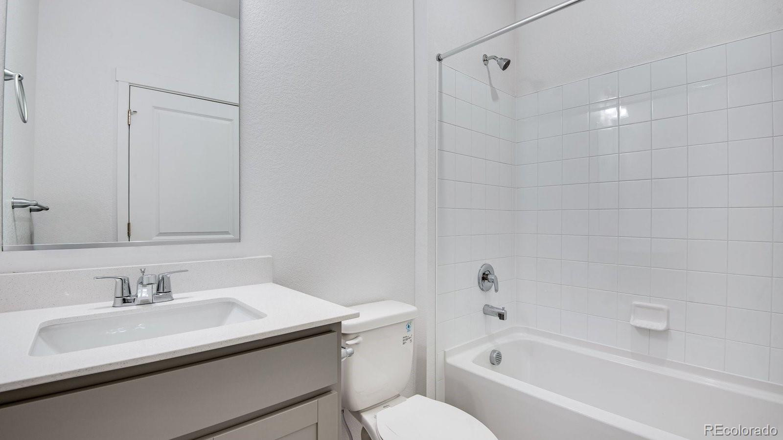 MLS Image #23 for 9855  ceylon court,commerce city, Colorado
