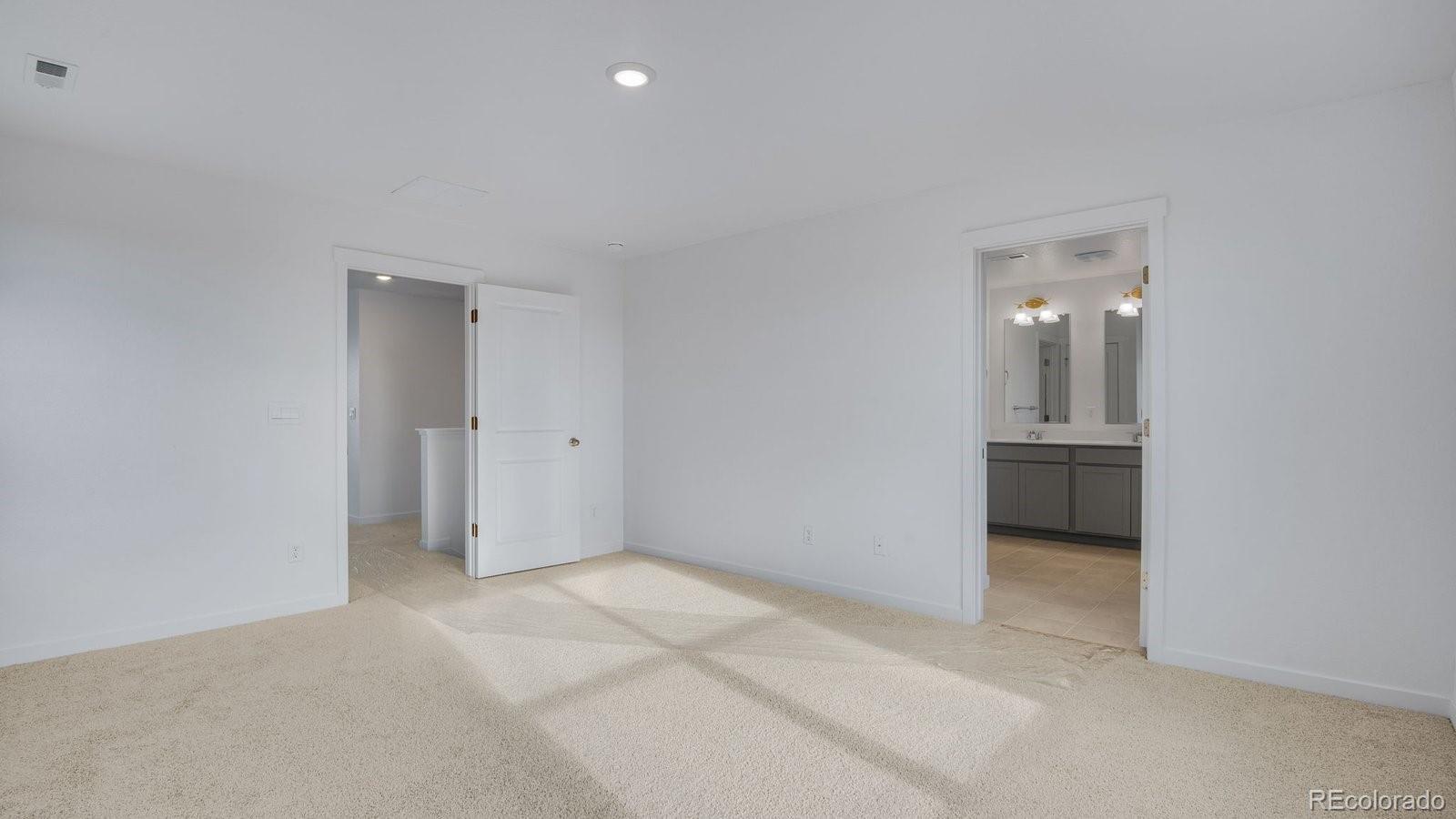 MLS Image #46 for 9855  ceylon court,commerce city, Colorado
