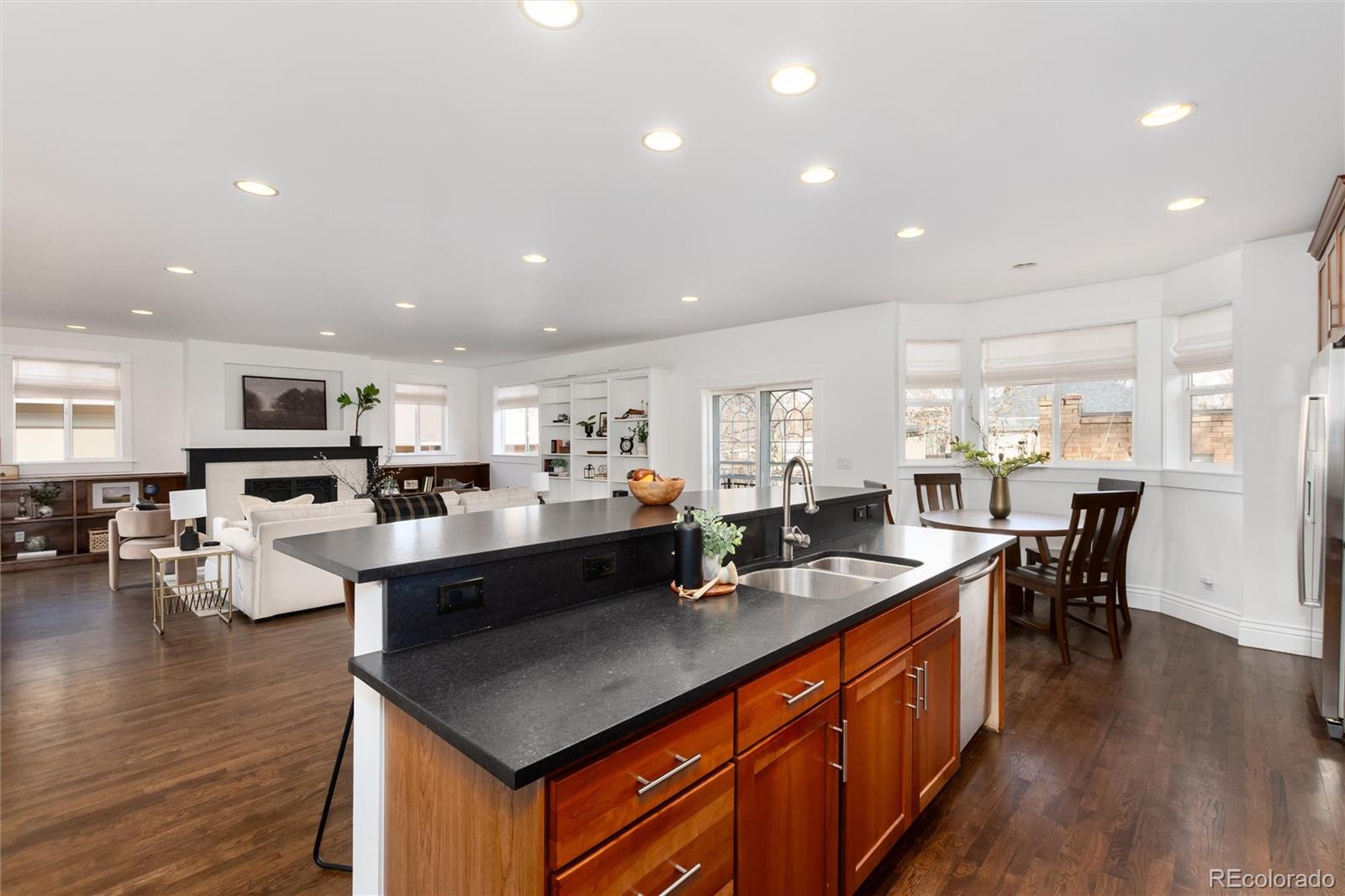 MLS Image #12 for 1106  steele street,denver, Colorado