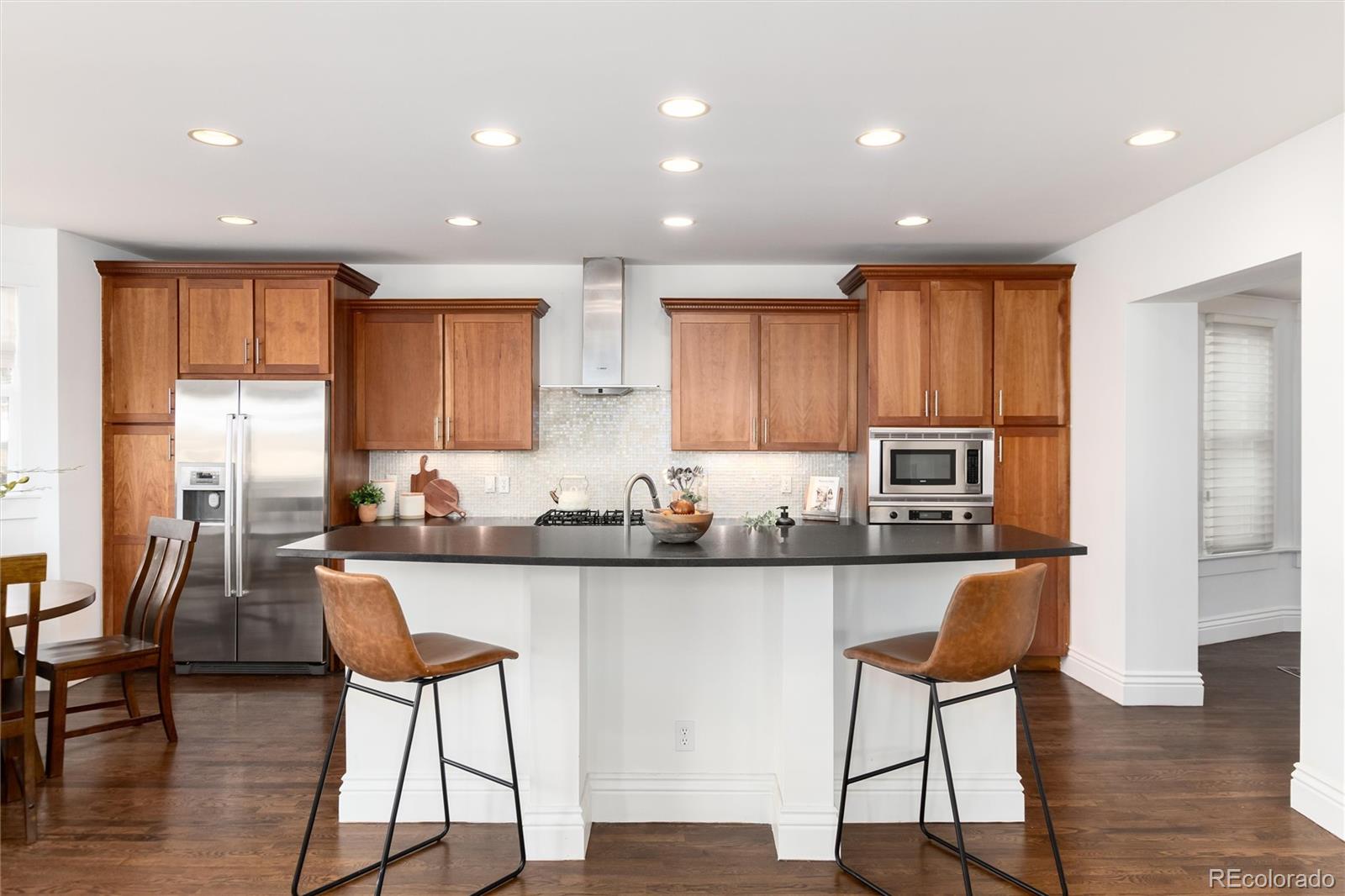 MLS Image #13 for 1106  steele street,denver, Colorado