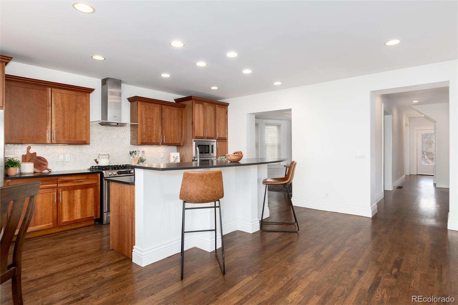 MLS Image #15 for 1106  steele street,denver, Colorado