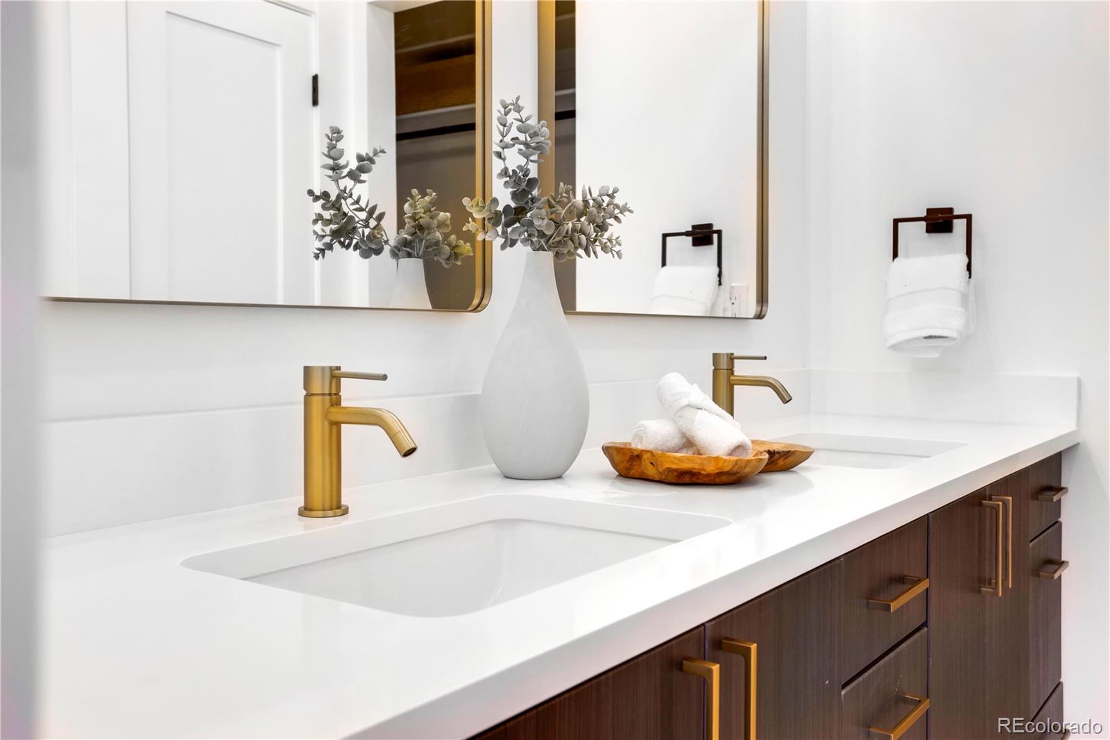 MLS Image #14 for 5055  cody street,arvada, Colorado