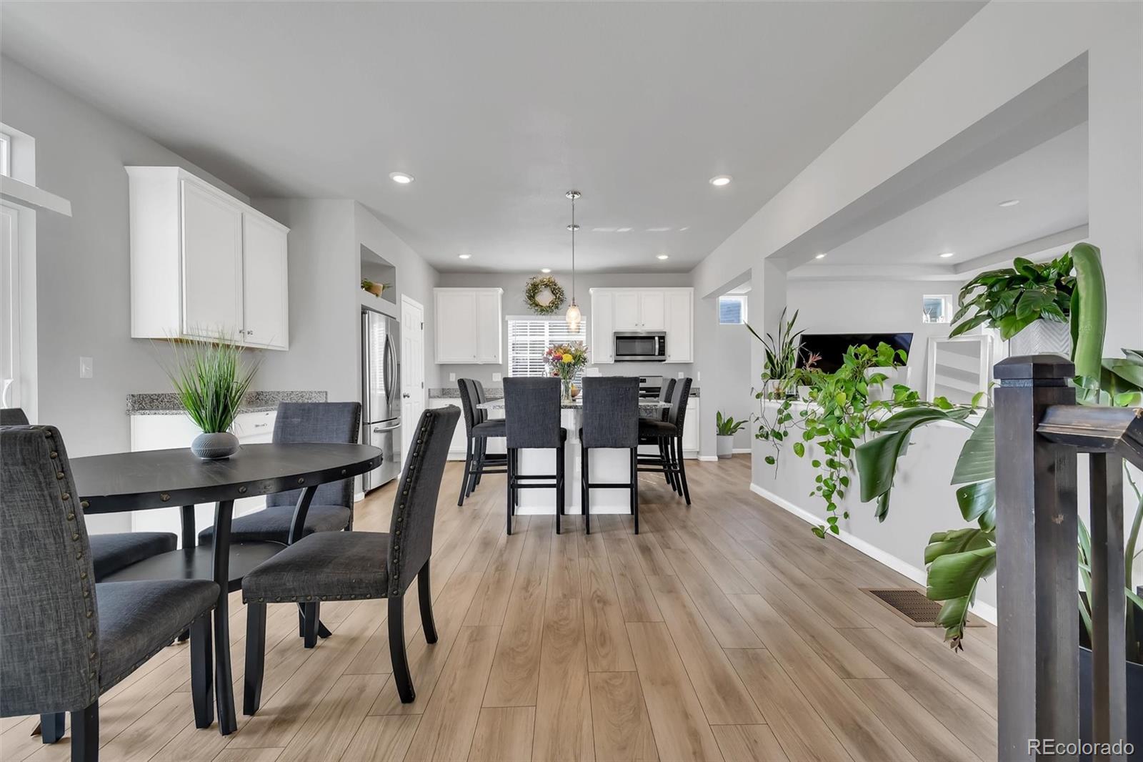 MLS Image #4 for 4590 n quemoy street,aurora, Colorado