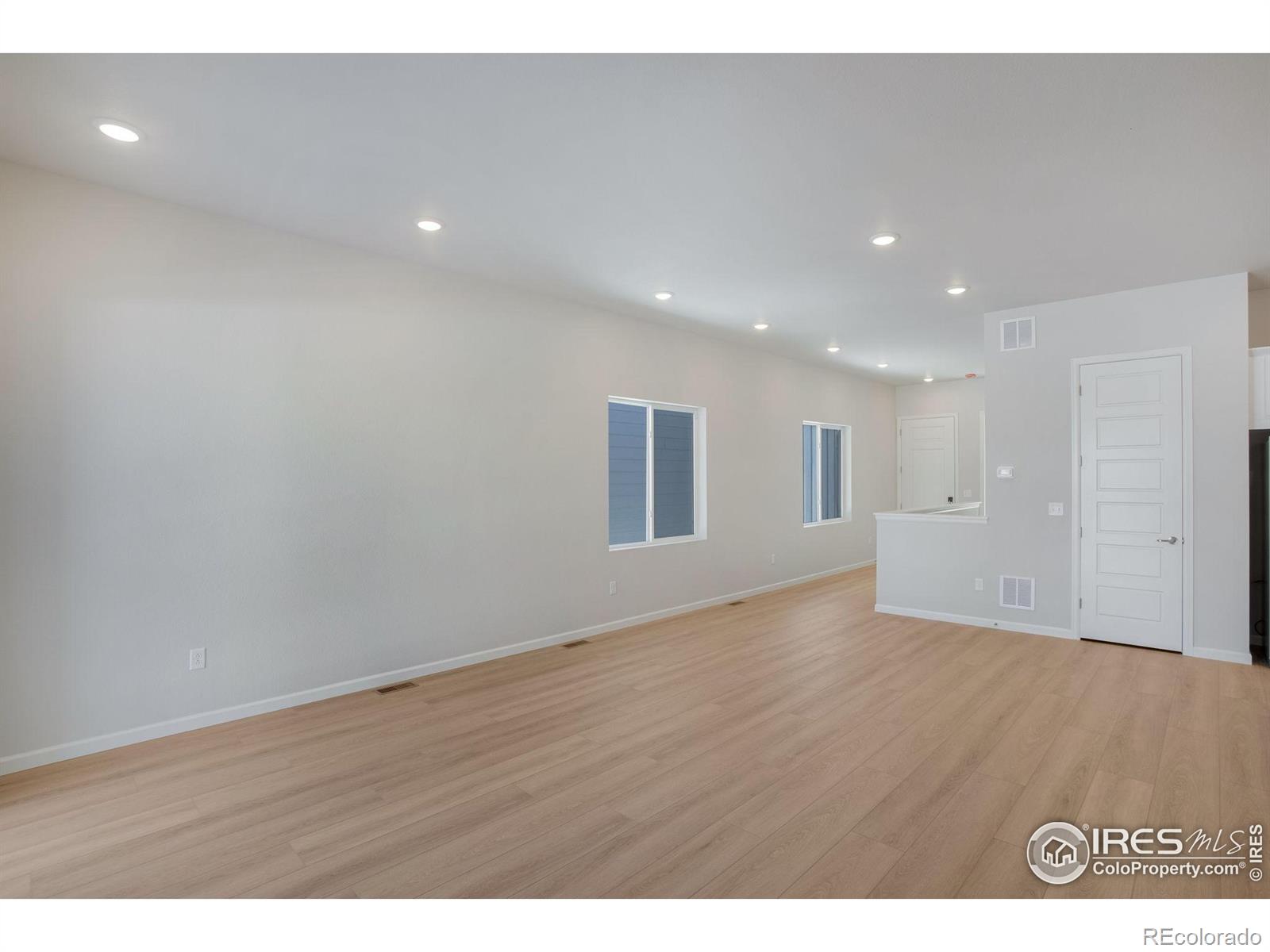 MLS Image #11 for 1742  mount meeker avenue,berthoud, Colorado
