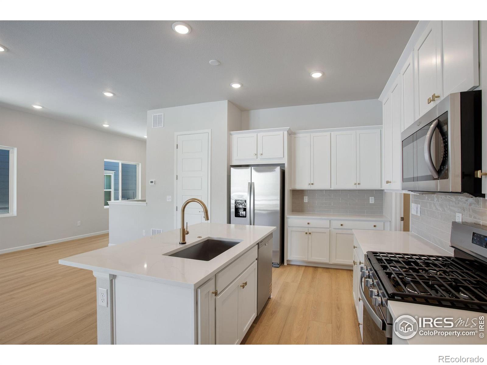 MLS Image #18 for 1742  mount meeker avenue,berthoud, Colorado