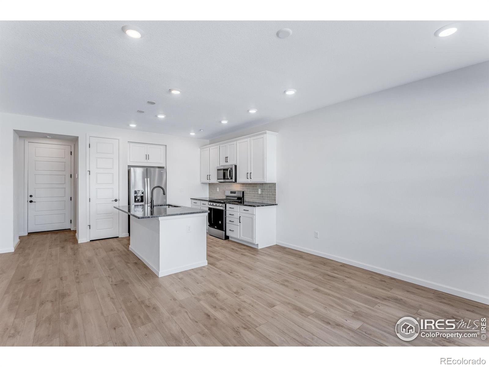MLS Image #20 for 1761  mount meeker avenue,berthoud, Colorado