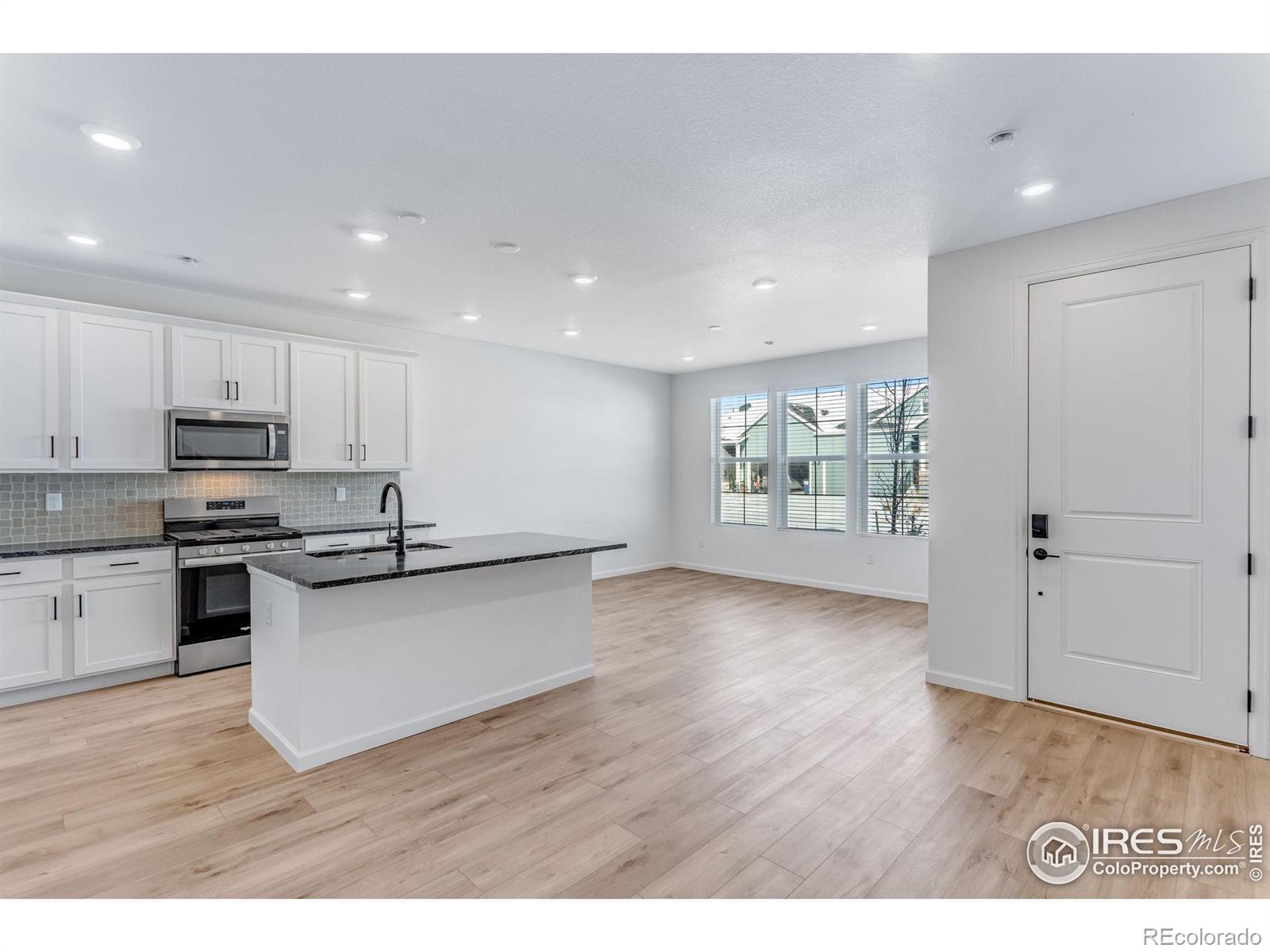 MLS Image #8 for 1761  mount meeker avenue,berthoud, Colorado