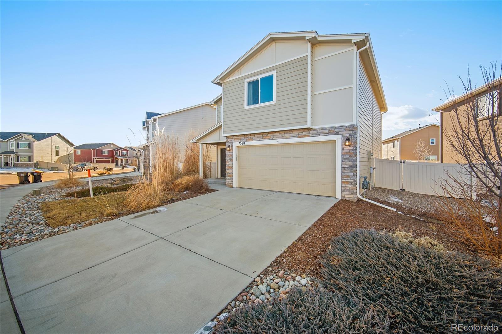 MLS Image #2 for 7568  benecia drive,fountain, Colorado