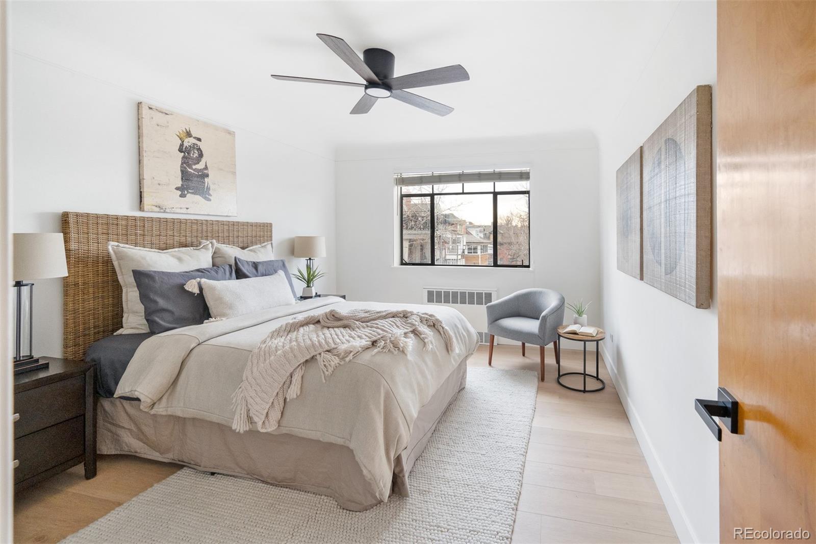 MLS Image #12 for 1175 n emerson street 212,denver, Colorado