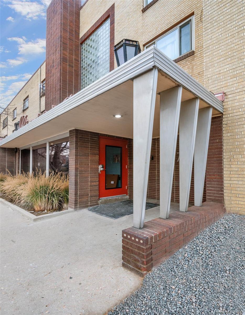 MLS Image #17 for 1175 n emerson street 212,denver, Colorado