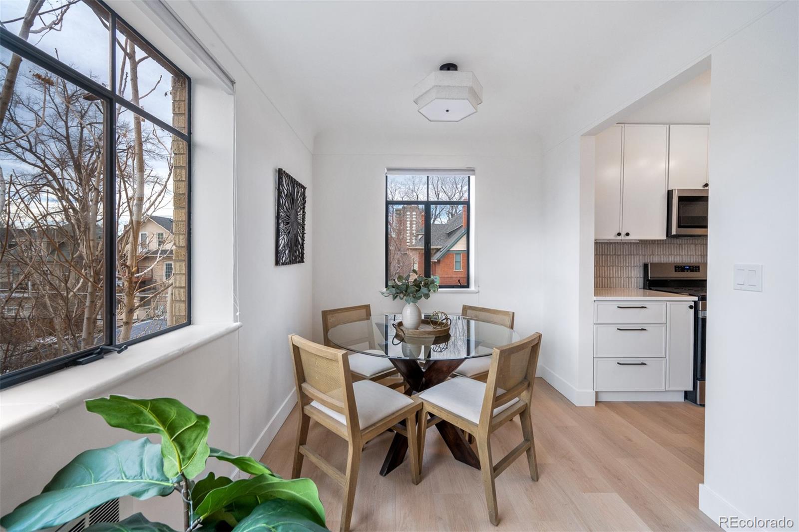 MLS Image #3 for 1175 n emerson street 212,denver, Colorado