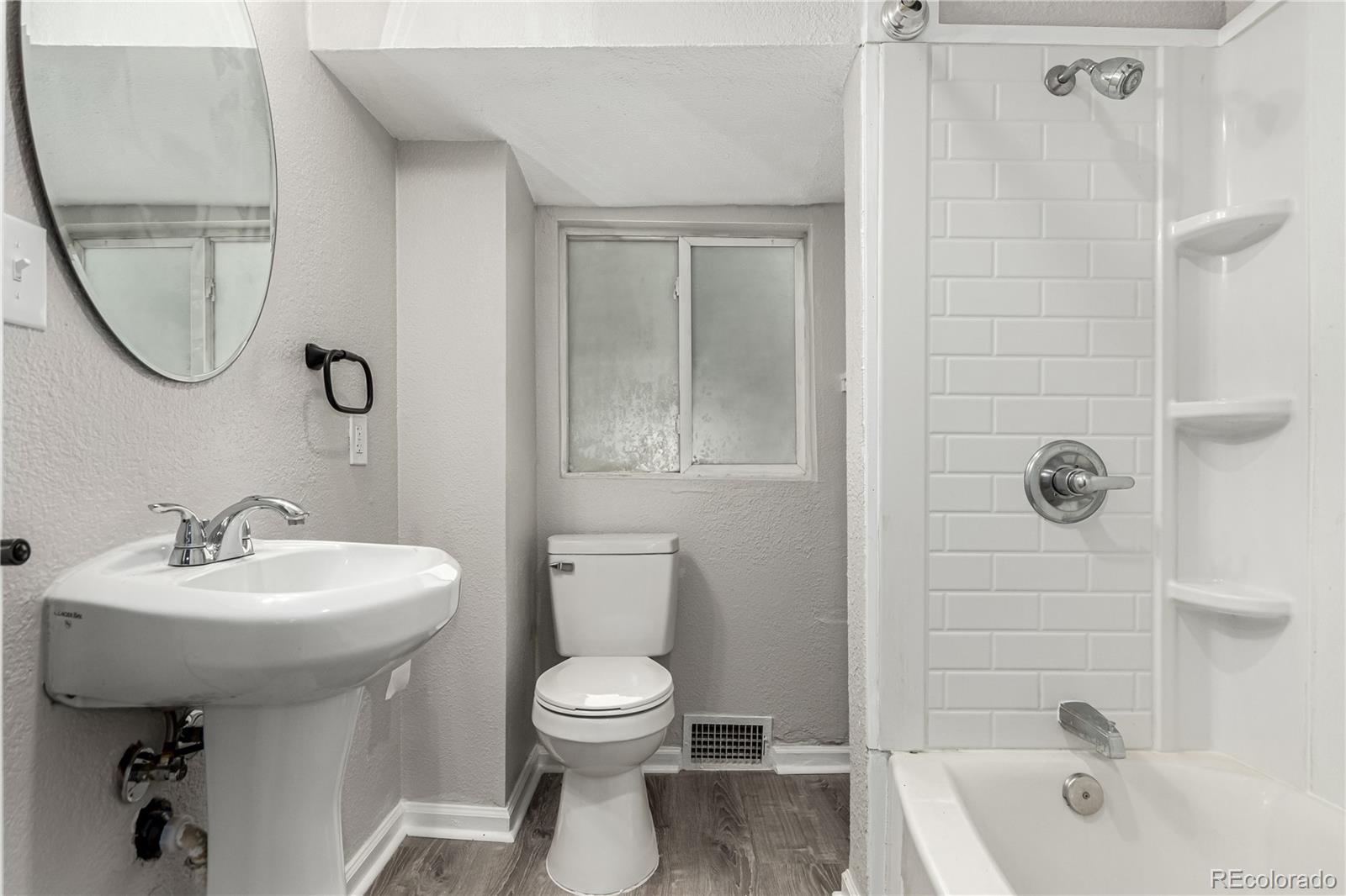 MLS Image #3 for 725  knox court,denver, Colorado
