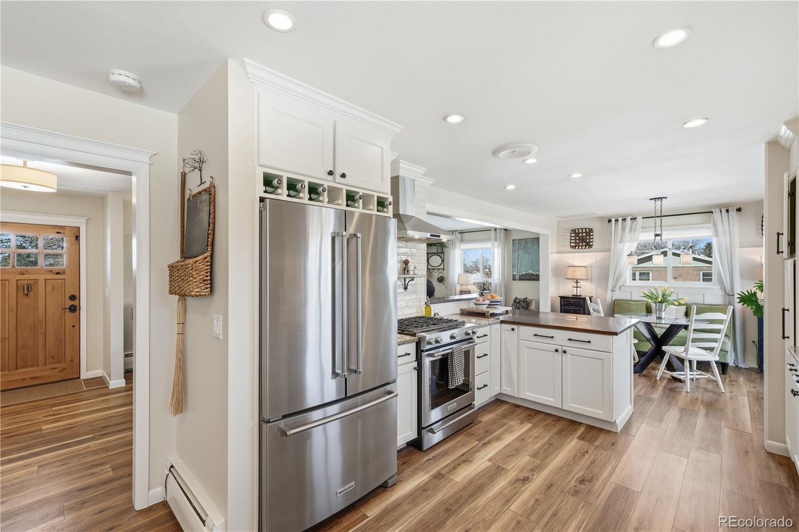 MLS Image #10 for 4700 s lipan street,englewood, Colorado