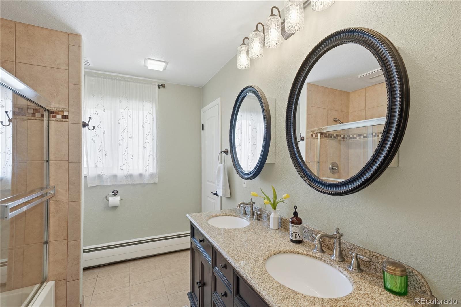 MLS Image #17 for 4700 s lipan street,englewood, Colorado